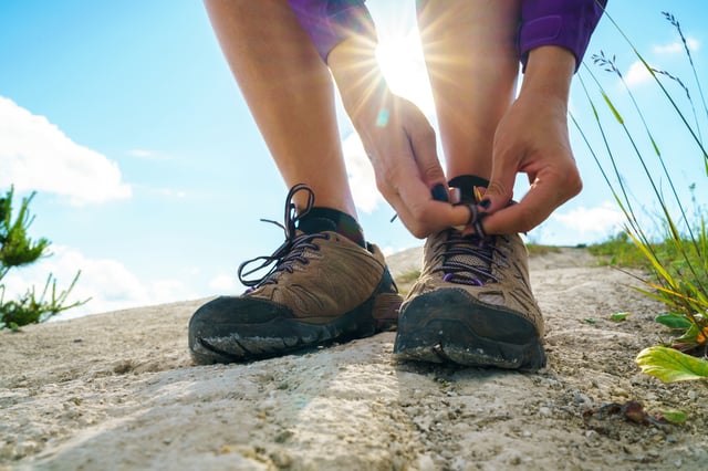 <p>The best men’s shoes for hiking and walking 2021</p>