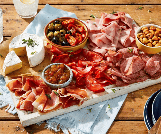 <p>The Morrisons Continental Grazing Platter</p>