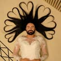 Ryan Clark recreates iconic selfies 