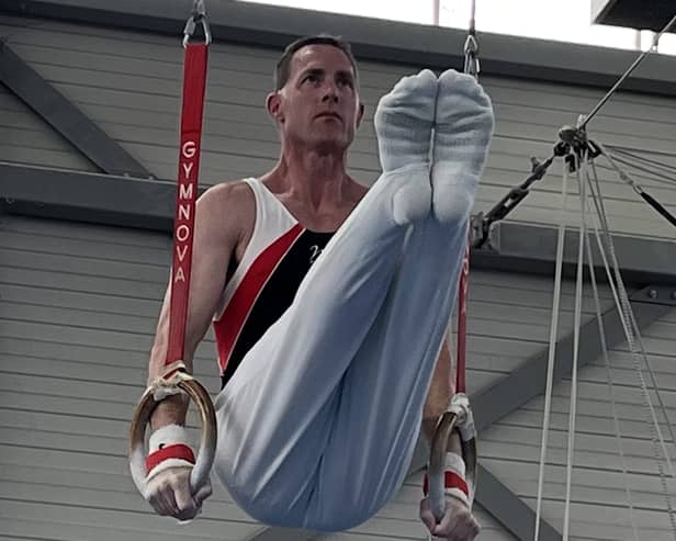 University lecturer training in gymnastics 