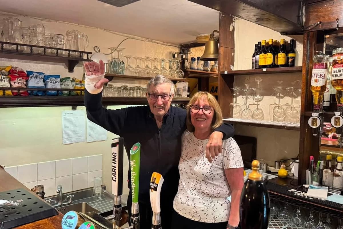 400-year-old Peak District pub The Queen Anne closes as landlords retire