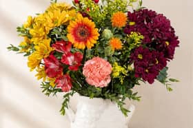 Bunches has plenty of options to choose from including flowers, hampers and greeting cards. 