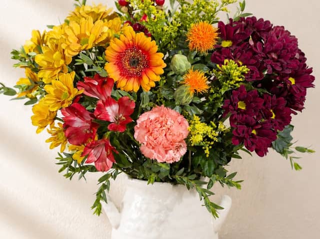 Bunches has plenty of options to choose from including flowers, hampers and greeting cards. 