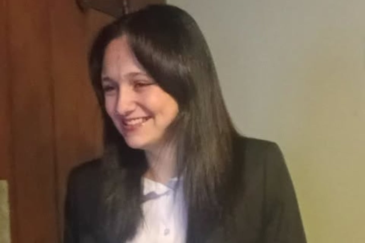 Police appeal for missing teenage girl in Derbyshire
