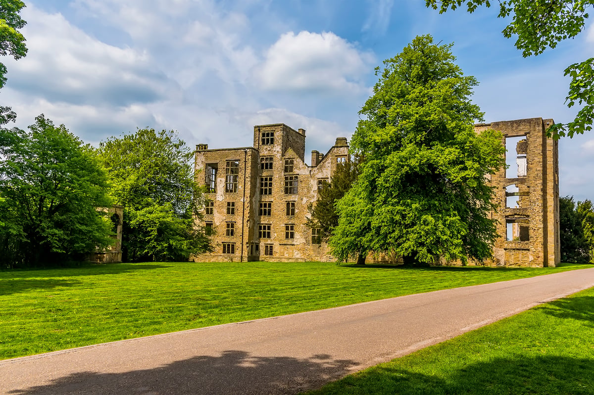 Councillor appeals to Government to protect landscape of Hardwick Hall by calling in plan for 84 homes