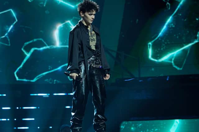Frank Algar gives a dazzling performance in The Voice UK semi-final.