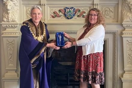 Helen Smith was awarded for her impact and good work in the community.
She is the founder of the Evelyn’s Gift charity and  supports many other charities from the LWS Night Shelter to the Way A Head Project as well as doing acts of kindness for children.