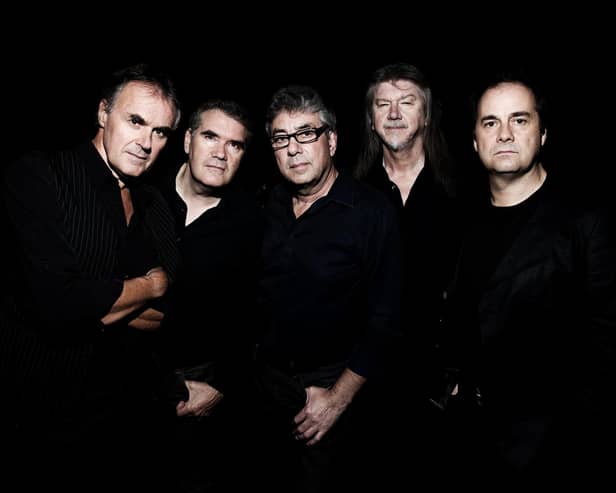 10CC 