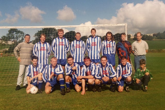 Harpur Hill FC from the early 1990's.