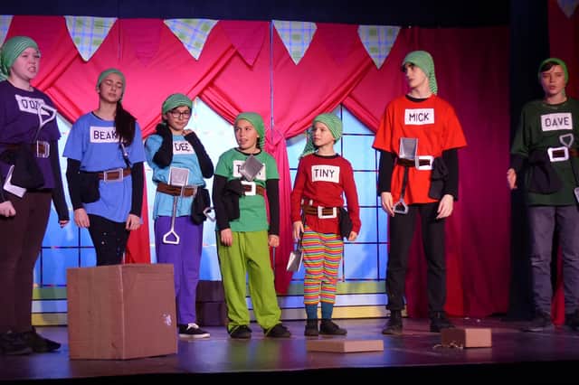 Buxton Drama League's panto Snow White and the Seven Dwarfs