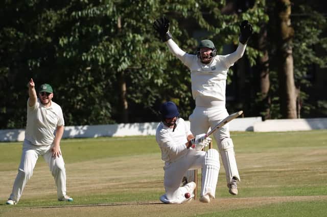 Buxton appeal for LBW against Marehay