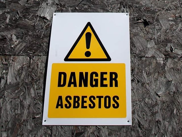 Asbestos-related cancer has claimed the lives of more than 650 people in Derbyshire over almost four decades, new figures reveal.