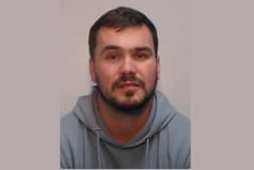 Officers from Derbyshire have shared an image of a wanted man Stuart Hanson, who has links to Glossop, Tameside and Manchester. The 38-year-old is wanted in connection with an alleged assault.