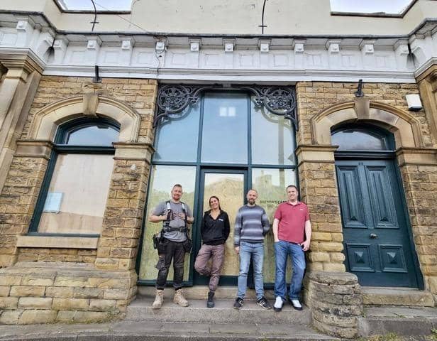 Four friends who are looking to revamp New Mills Market Hall have launched an online donation page to raise £25,000 to help cover costs.