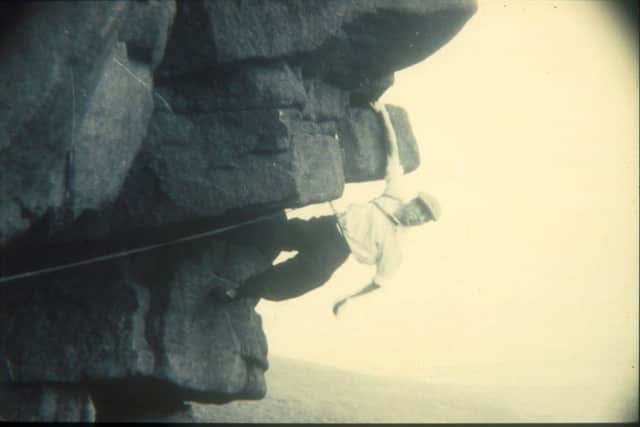 Joe Brown on The Dangler, Stanage Edge