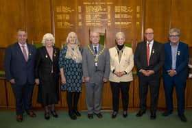 Six of the new aldermen and alderwomen were present for the meeting with current civic chairman Councillor David Wilson, centre.