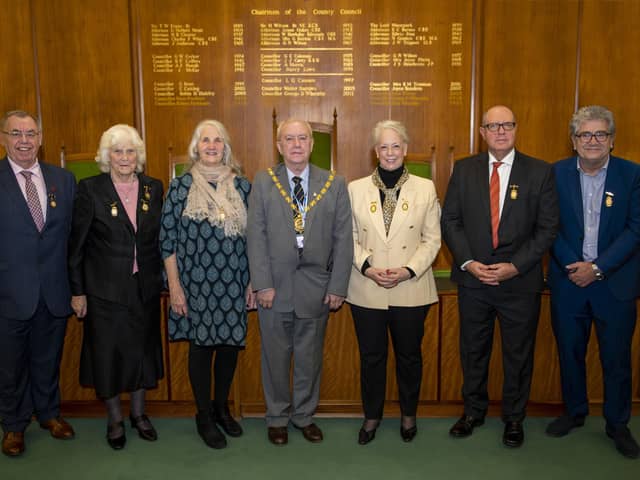 Six of the new aldermen and alderwomen were present for the meeting with current civic chairman Councillor David Wilson, centre.