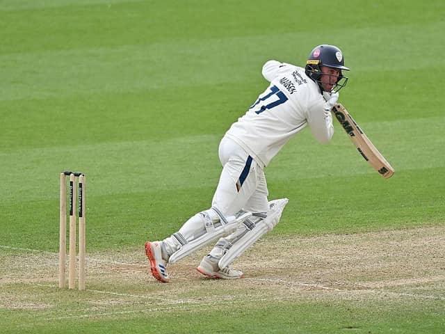 Wayne Madsen has signed a new contract to take him into his 19th season with Derbyshire.