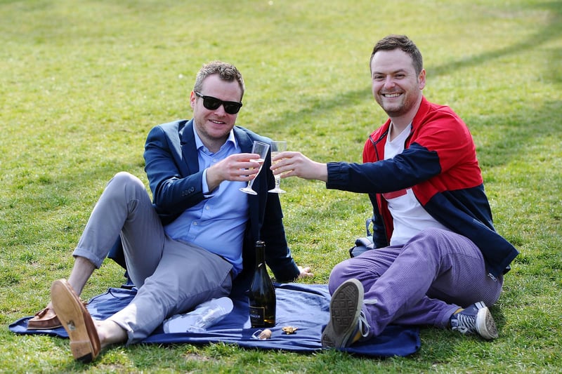Graroid Brennan 32 and Murray Cockburn 29 enjoy a bottle of Nosecco, alcohol free prosecco.