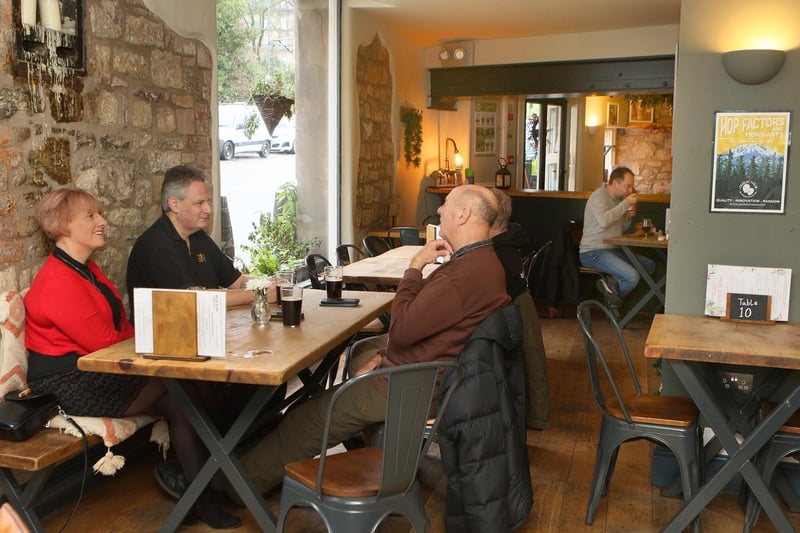 The Tap House Buxton is a place to dine with friends. Photo Jason Chadwick