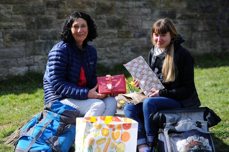 Elspeth Barker 61from Luthrie in Fife visits her daughter, Alice Barker 30 who lives in Edinburgh. Mum and daughter enjoy an afternoon tea in the park and exchange Christmas presents.