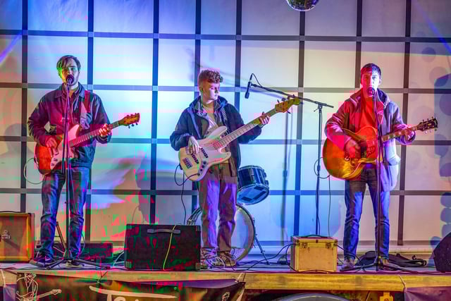 Isaac Neilson Band. Photo David Dukesell