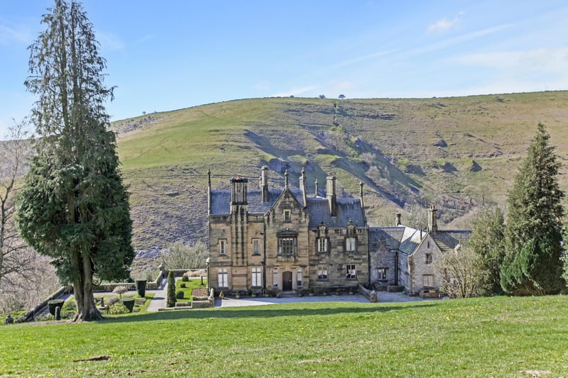 Cressbrook Hall