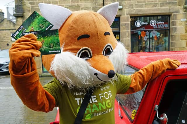 National animal welfare charity the League Against Cruel Sports make a special delivery of more than 10,000 campaign postcards to the Peak District National Park Authority calling for an end to fox or ‘trail’ hunting on its land. Seen outside Bakewell Peak district national park visitors centre