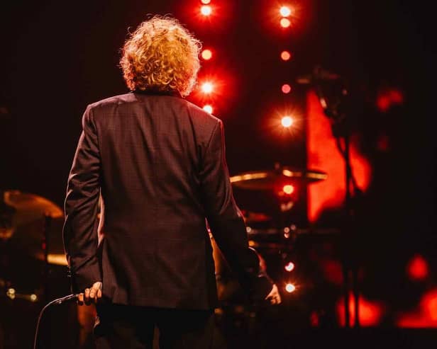 Mick Hucknall on stage