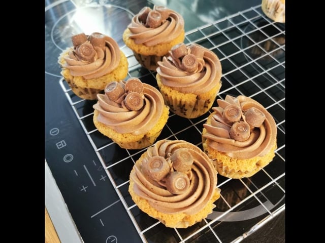 Just like Rolos, we're sure eating one of Suzi Wright's Rolo cupcakes would lead to another.