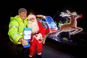 BM - MWdec24-818668 - Barratt Homes donated £500 to the Rotary Club's collection