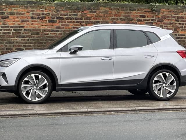 Seat Arona FR