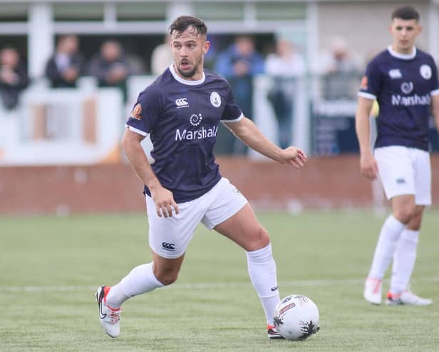 Diego De Girolamo had a mixed day against Farsley.