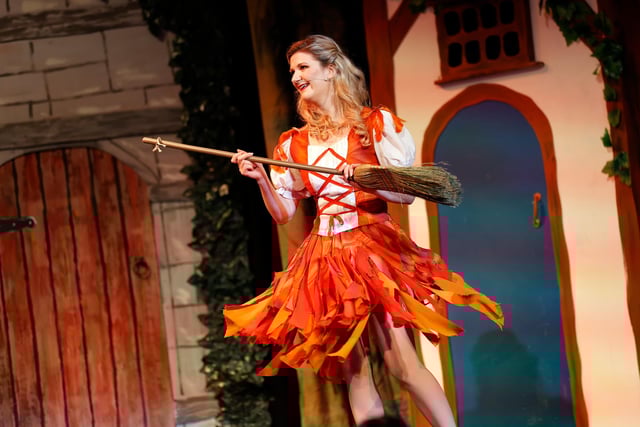 Presented by the New Mills Amateur Operatic and Dramatic Society