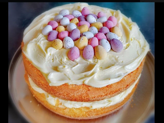 The icing and centre of this lemon sponge are also lemon. Lemontastic work from Peter Denham!