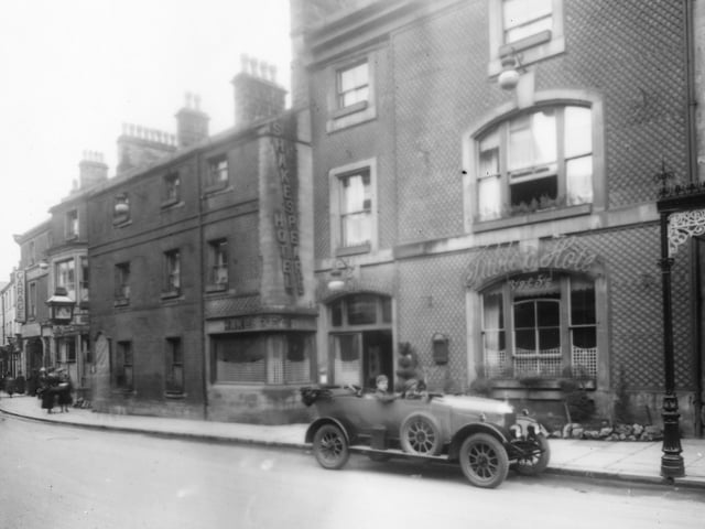 1920s, Shakespeare Hotel, Spring Gardens, later demolished to make way for Woolworths and the row of shops including Village Saver