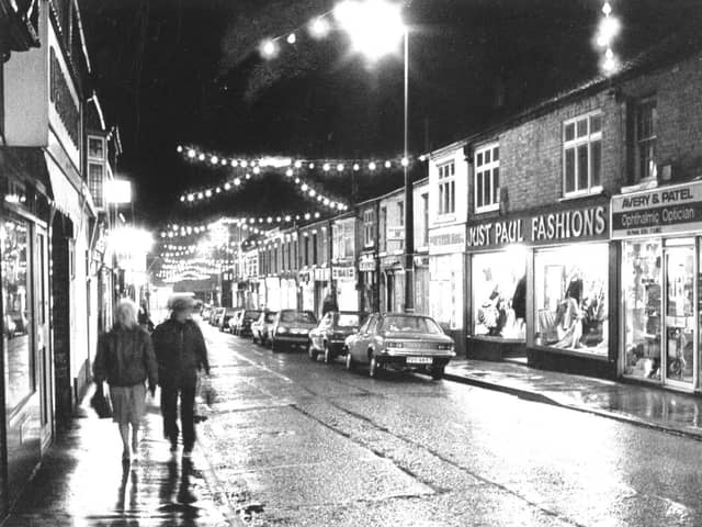 The Ripley Christmas lights on Oxford St in December 1986.