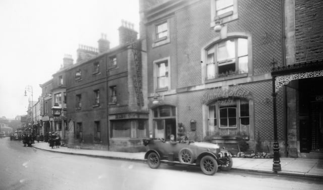 1920s, Shakespeare Hotel, Spring Gardens, later demolished to make way for Woolworths and the row of shops including Village Saver
