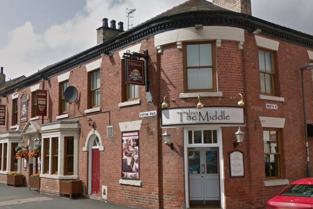The pub has an enclosed rear courtyard with multiple raised decked areas. Marketed by LLH Solutions Limited, 01780 695050.