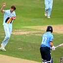 Ben Aitchison has signed a new one-year contract with Derbyshire