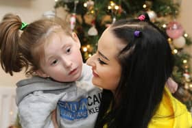 Raegan Furness and daughter Kacie