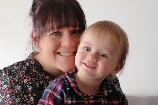 Lisa Nicholas and her premature baby Lizzy.