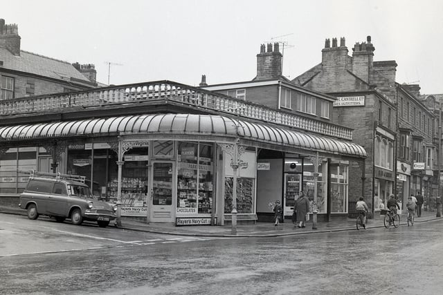 Spring Gardens and the bottom of Holker Road in the 1970s.