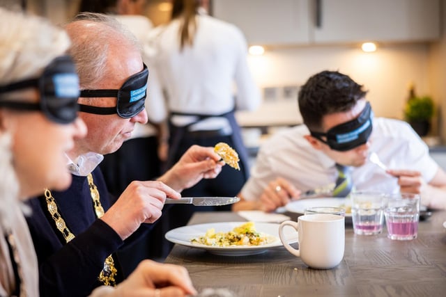 BM - dark 280325 093 - Barratt Homes hosted the Dinner in the Dark event at its Midshires Meadow development with Guide Dogs