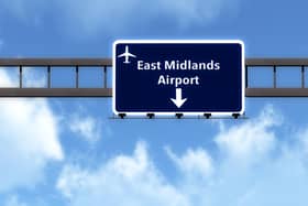 IT might be a good idea to check the latest departure changes before heading to the airport. (Illustration: Boscorelli - stock.adobe.com)
