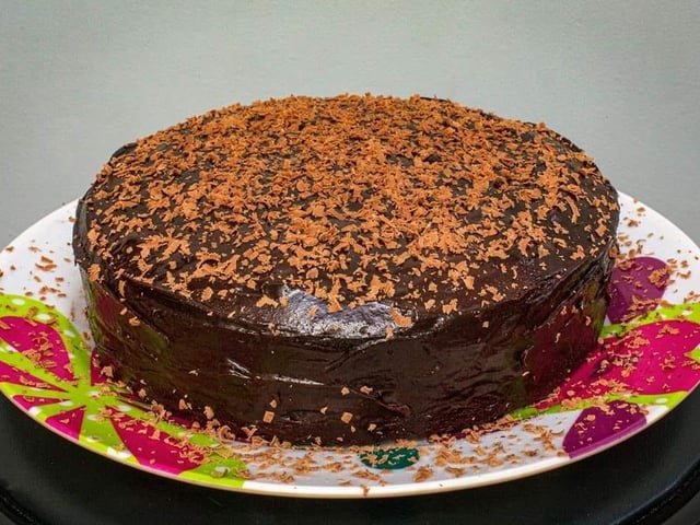 Rachael Holmes' stunning chocolate cake is enough to make anyone's mouth water.