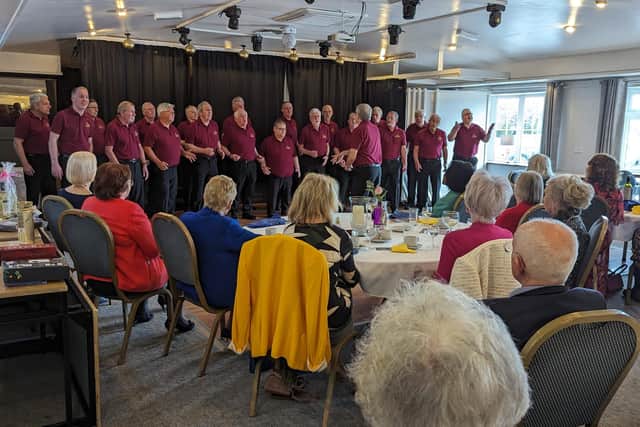 ​”It was a wonderful way to spend a Saturday afternoon, shining a light on two very worthwhile causes whilst enjoying great fellowship and tasty food,” says Yvette Thomas, editor for Inner Wheel’s District 22, covering Notts and Derbyshire.