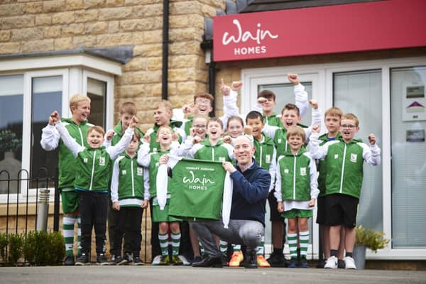 Chinley Juniors Celebrate Housebuilder Sponsorship