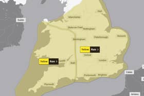The Met Office has issued a yellow weather warning for possible heavy rain and localised flooding in the East Midlands later today.
