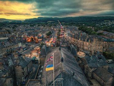 The setting sun over Buxton Carnival 2022.Picture Glyn Redfern